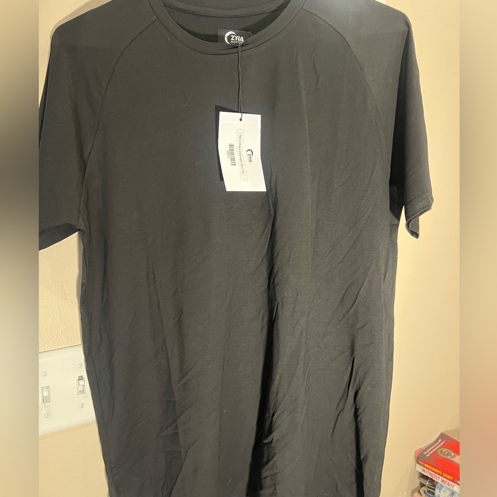 Men’s workout shirt